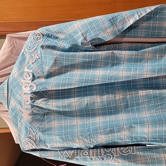 Wrangler® Logo Blue Plaid Long Sleeve Snap Shirt MP1318M - Picture 6 of 10